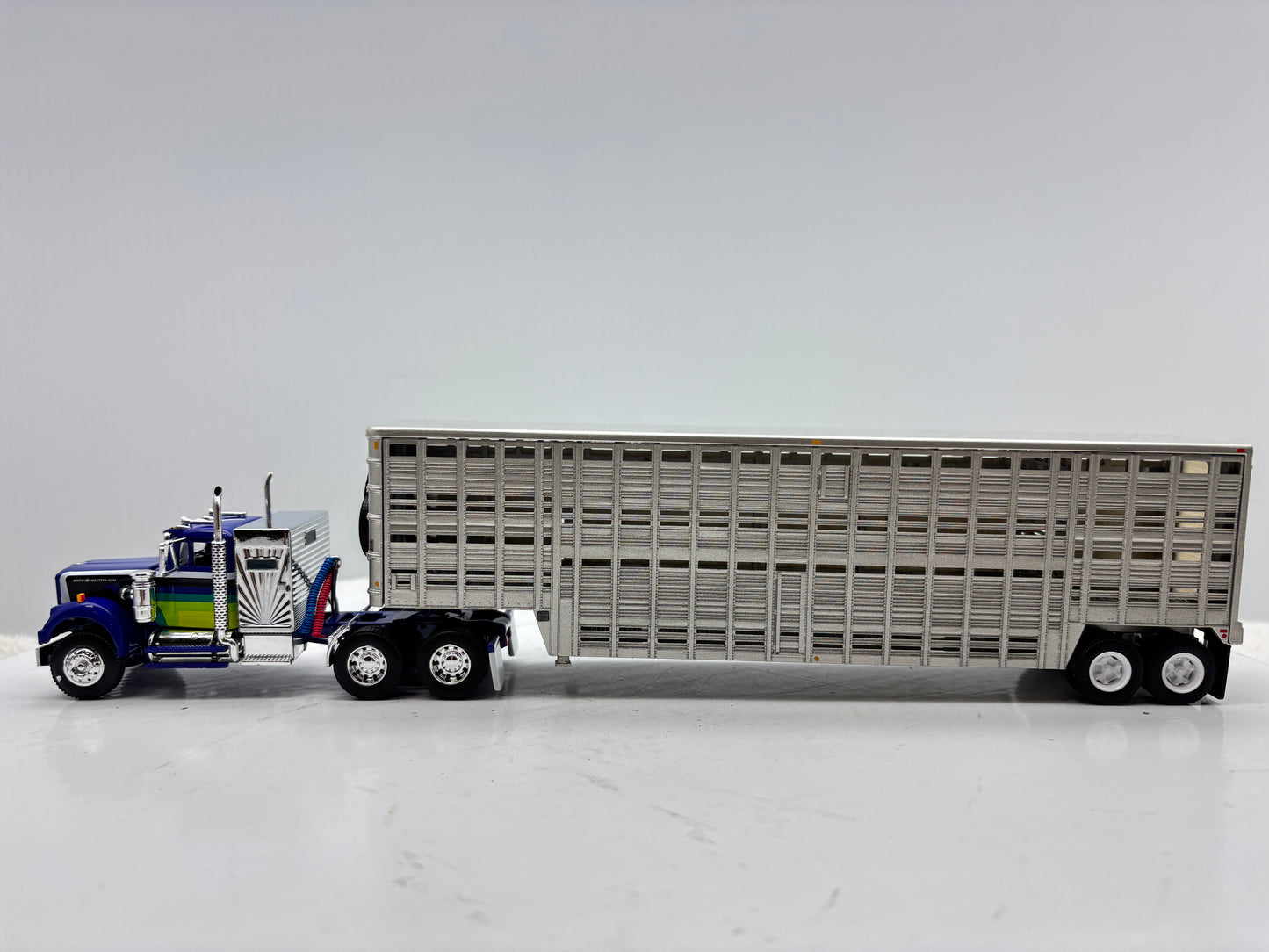 1/64 Western Star 4900 36'' Flat Top