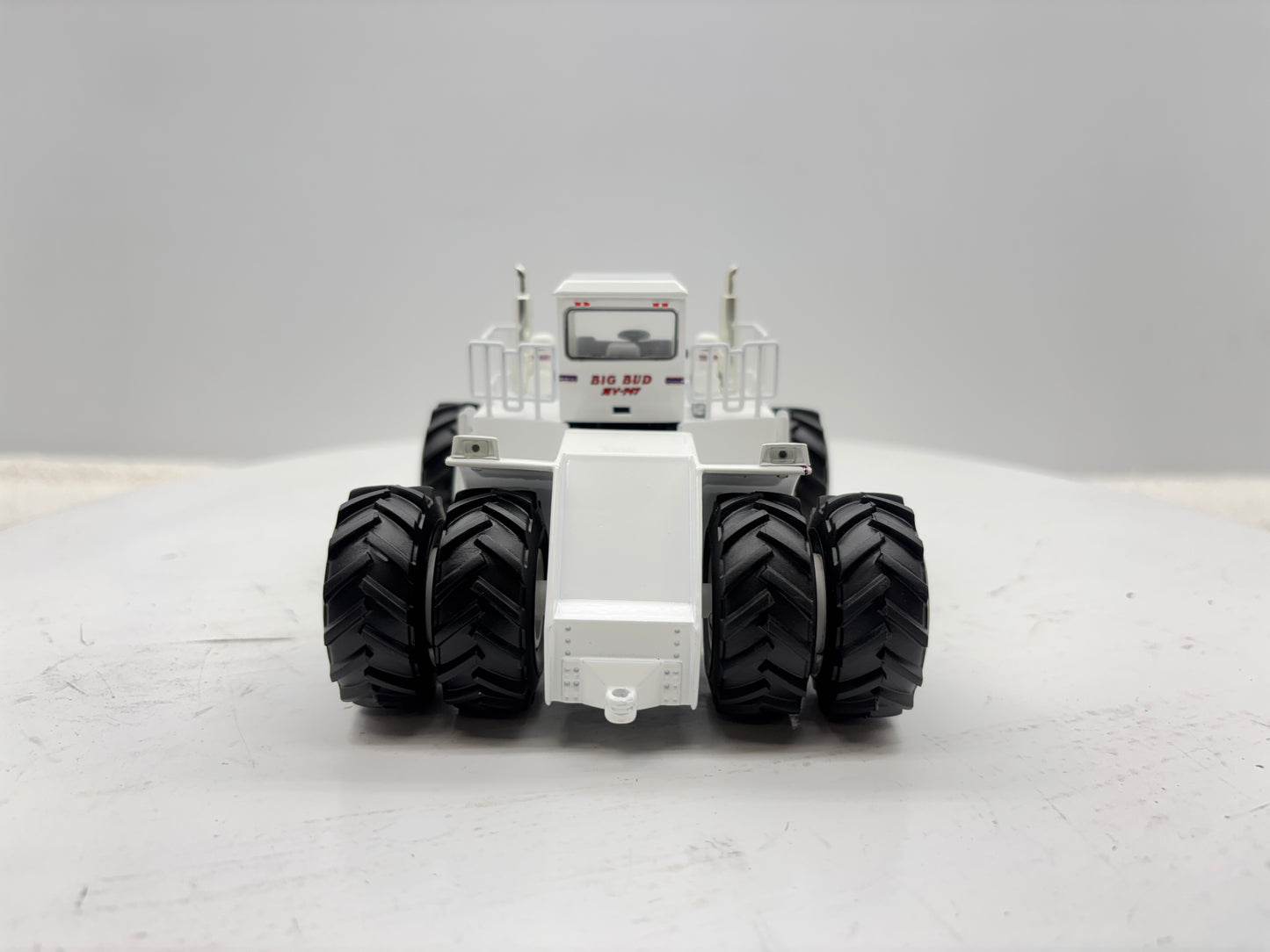 1/64 Big Bud 16V-747 1100HP