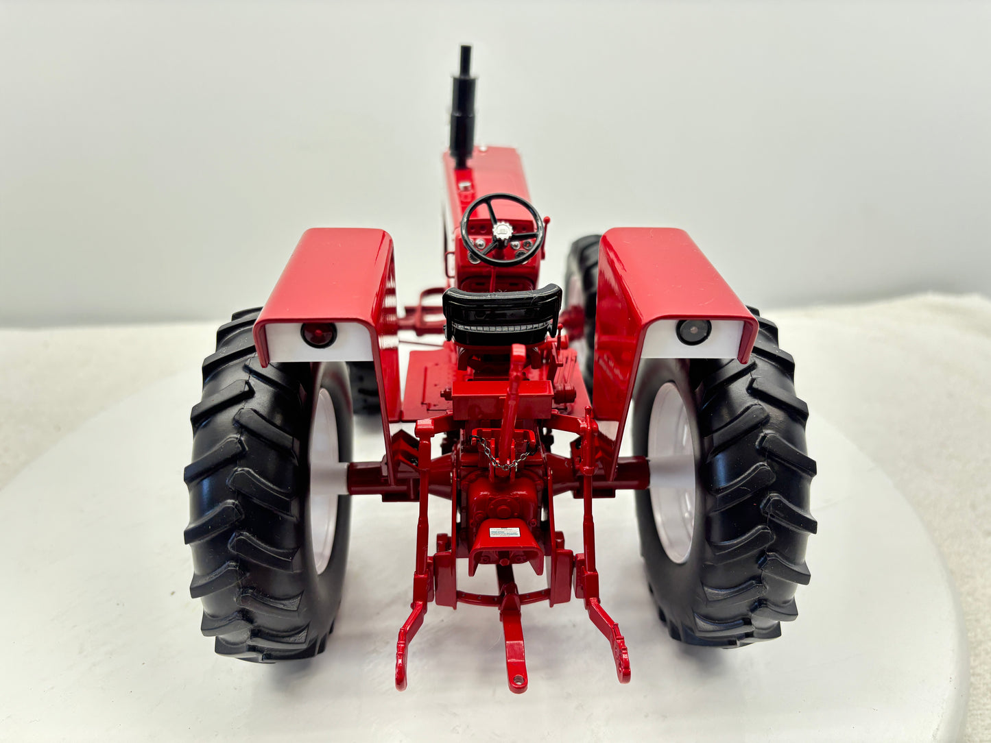 1/16 Cockshutt 1750 FWA