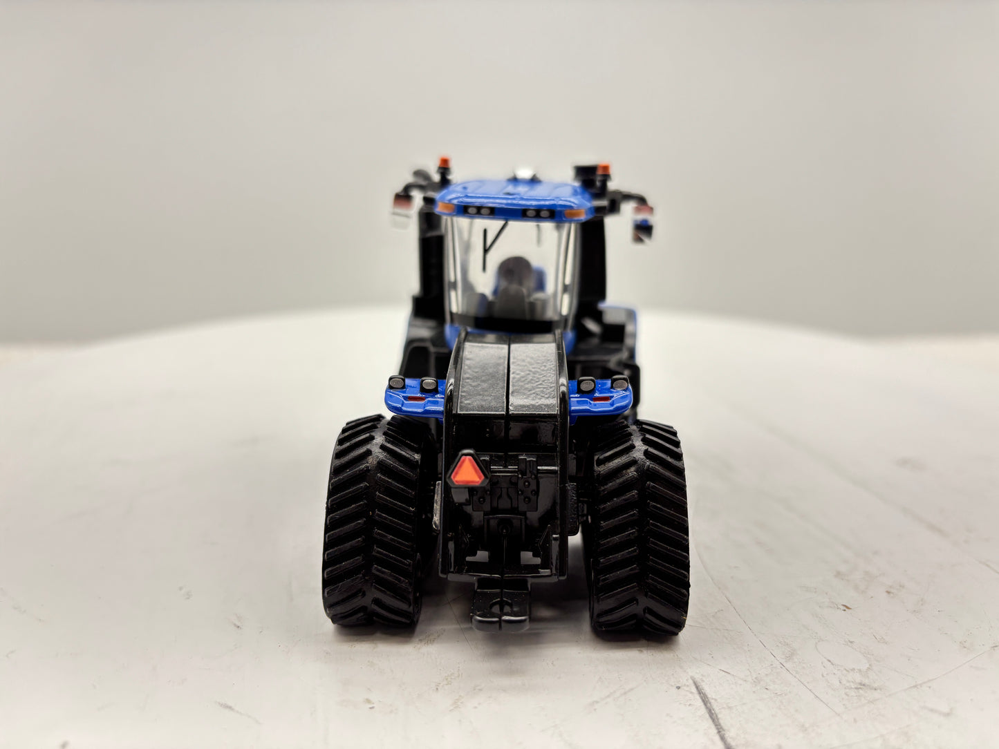 1/64 New Holland T9.700 SmartTrax