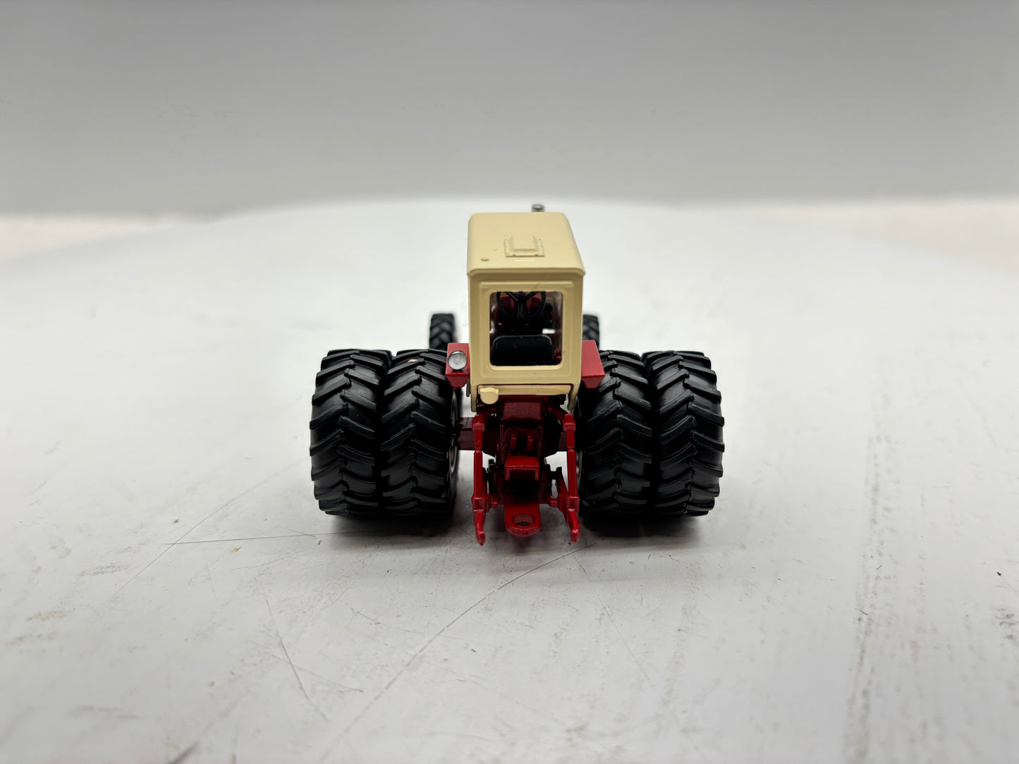 1/64 International 1256 4WD