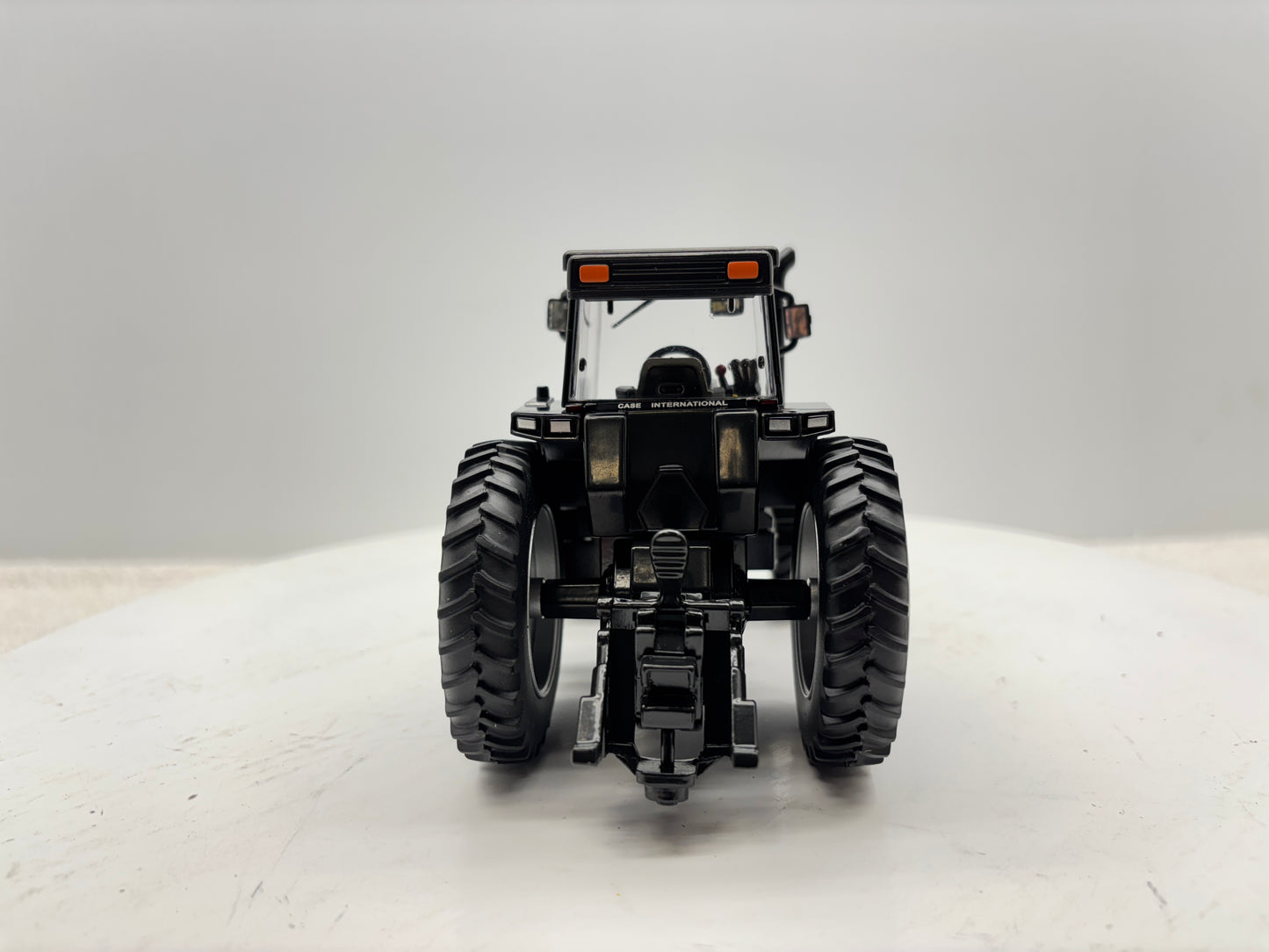 1/32 Case IH Magnum 7250