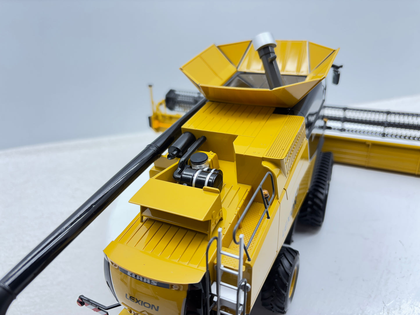 1/32 Lexion 770TT