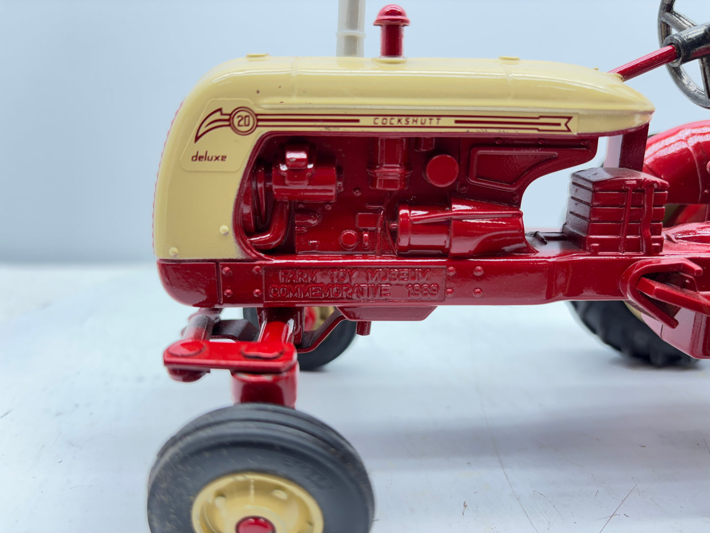1/16 Cockshutt 20 Deluxe
