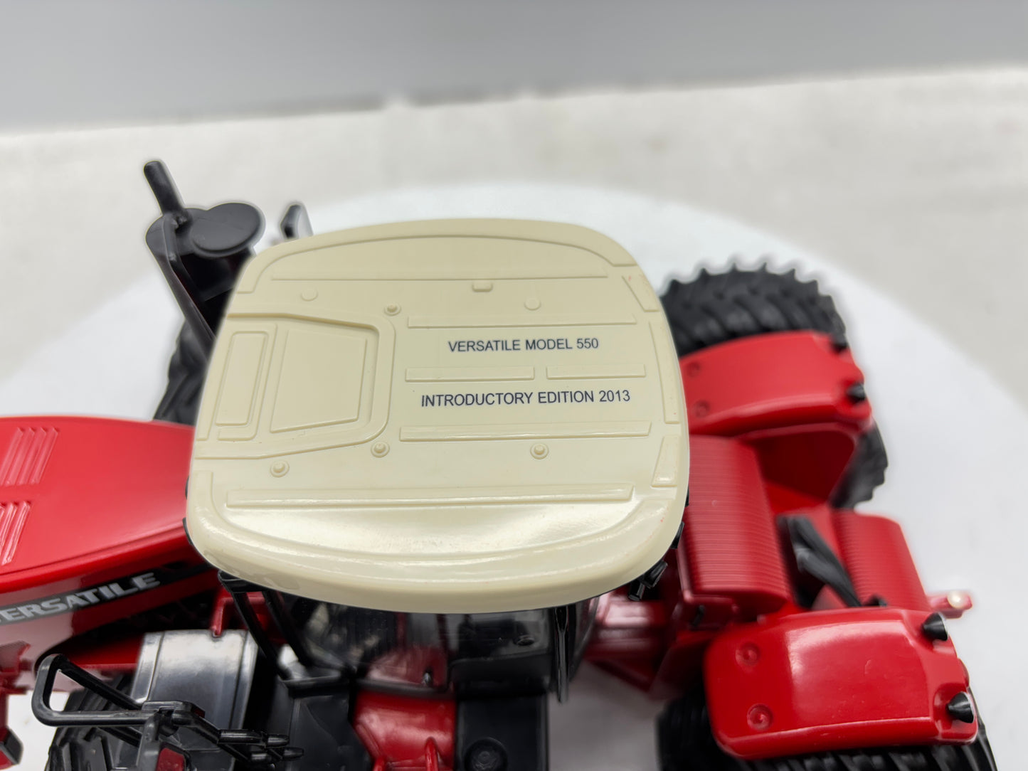 1/32 Versatile 550 Intro