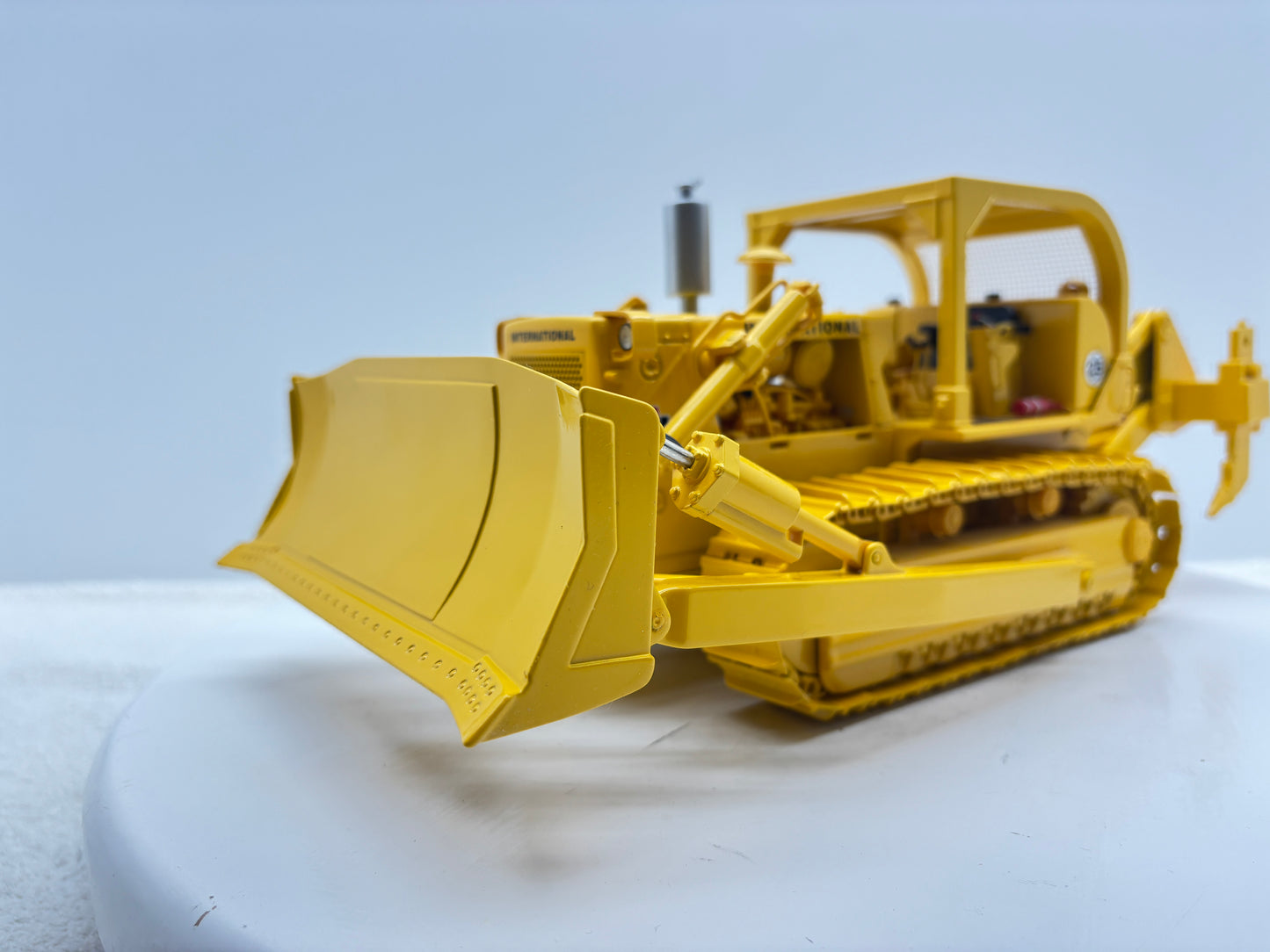 1/25 International TD-25