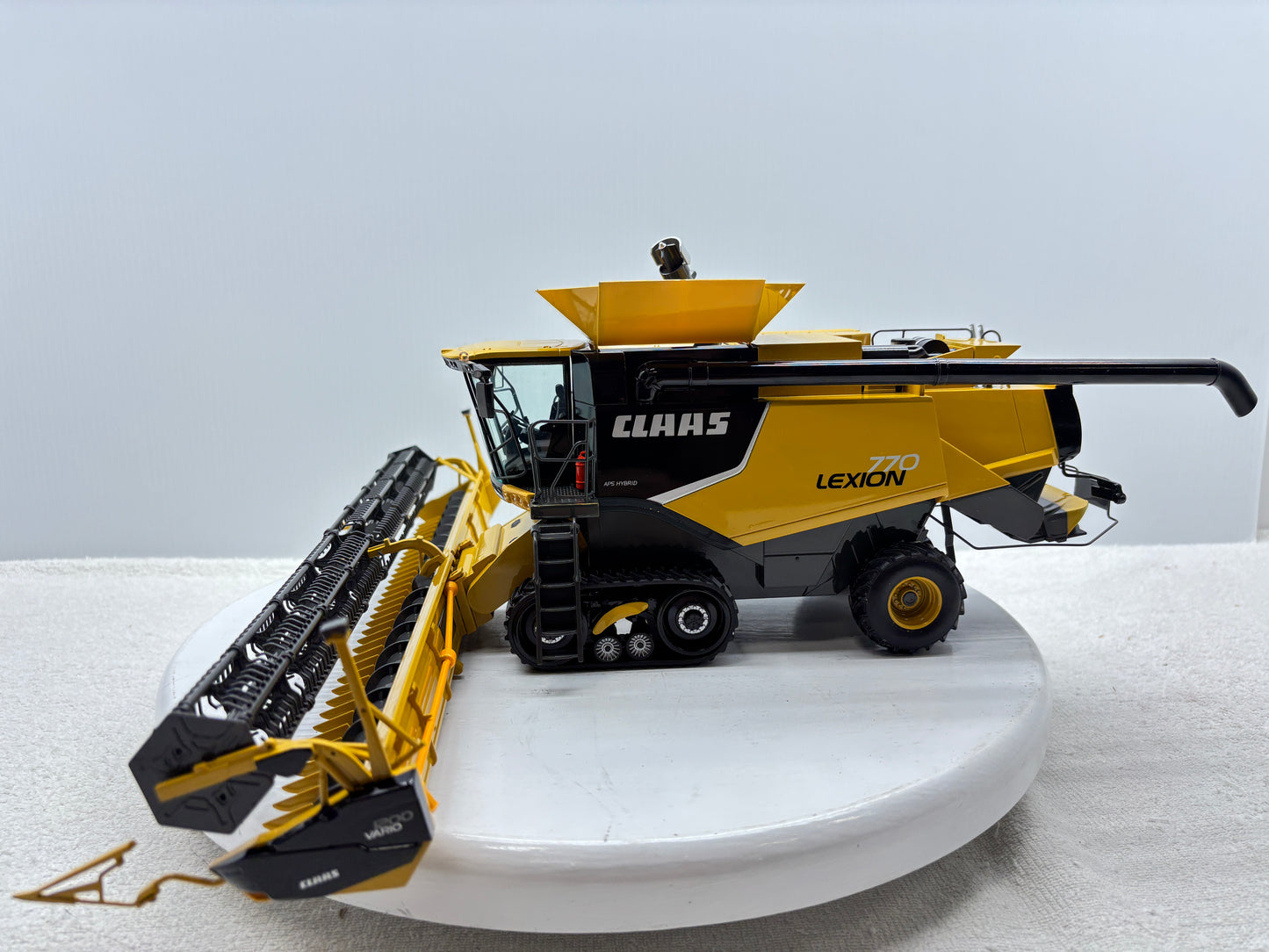 1/32 Lexion 770TT