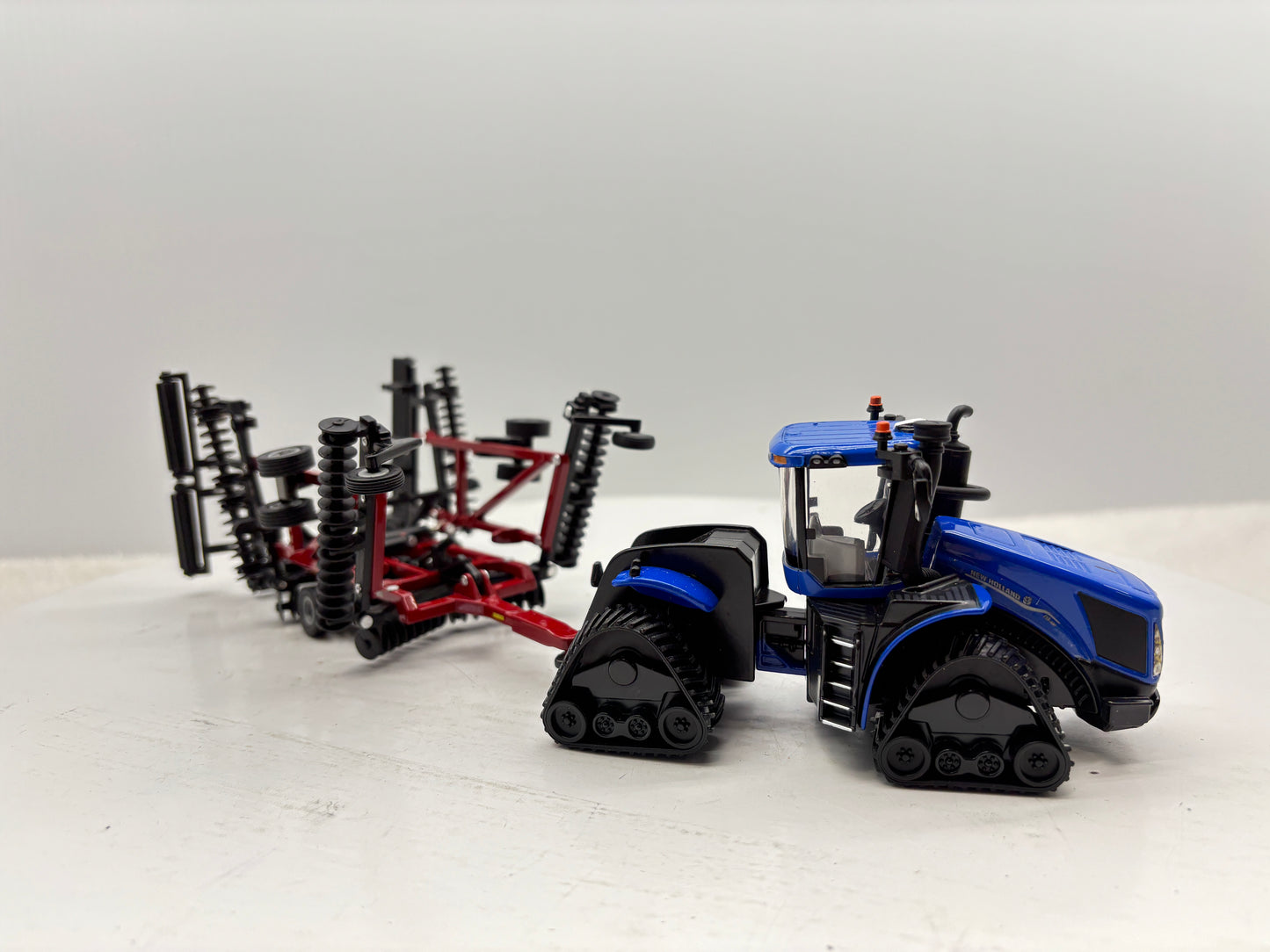1/64 New Holland T9.700 SmartTrax