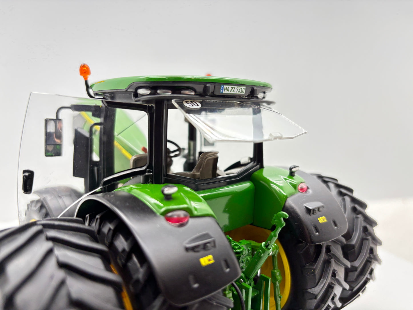 1/32 John Deere 7310R