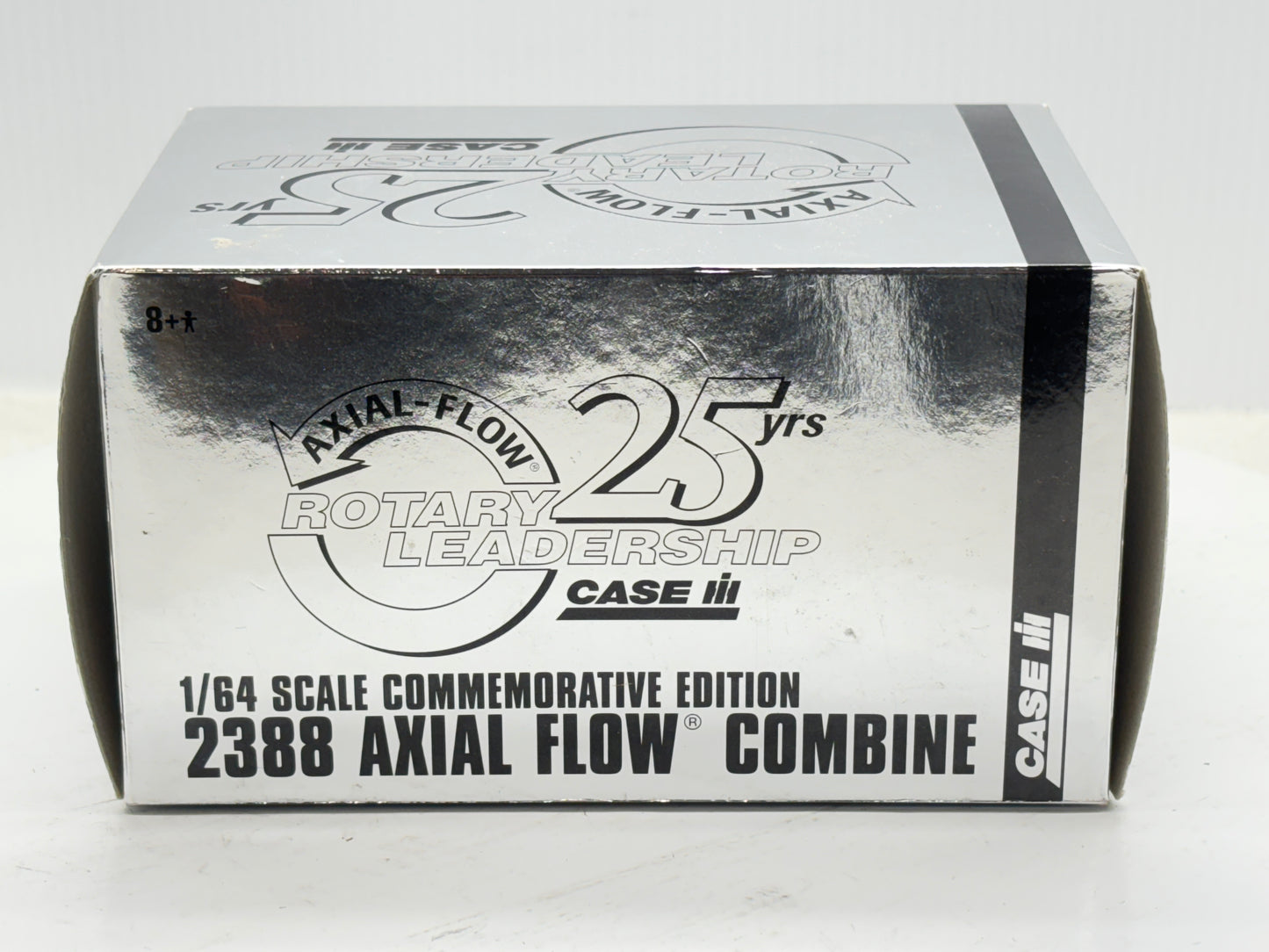 1/64 International 2388 25th