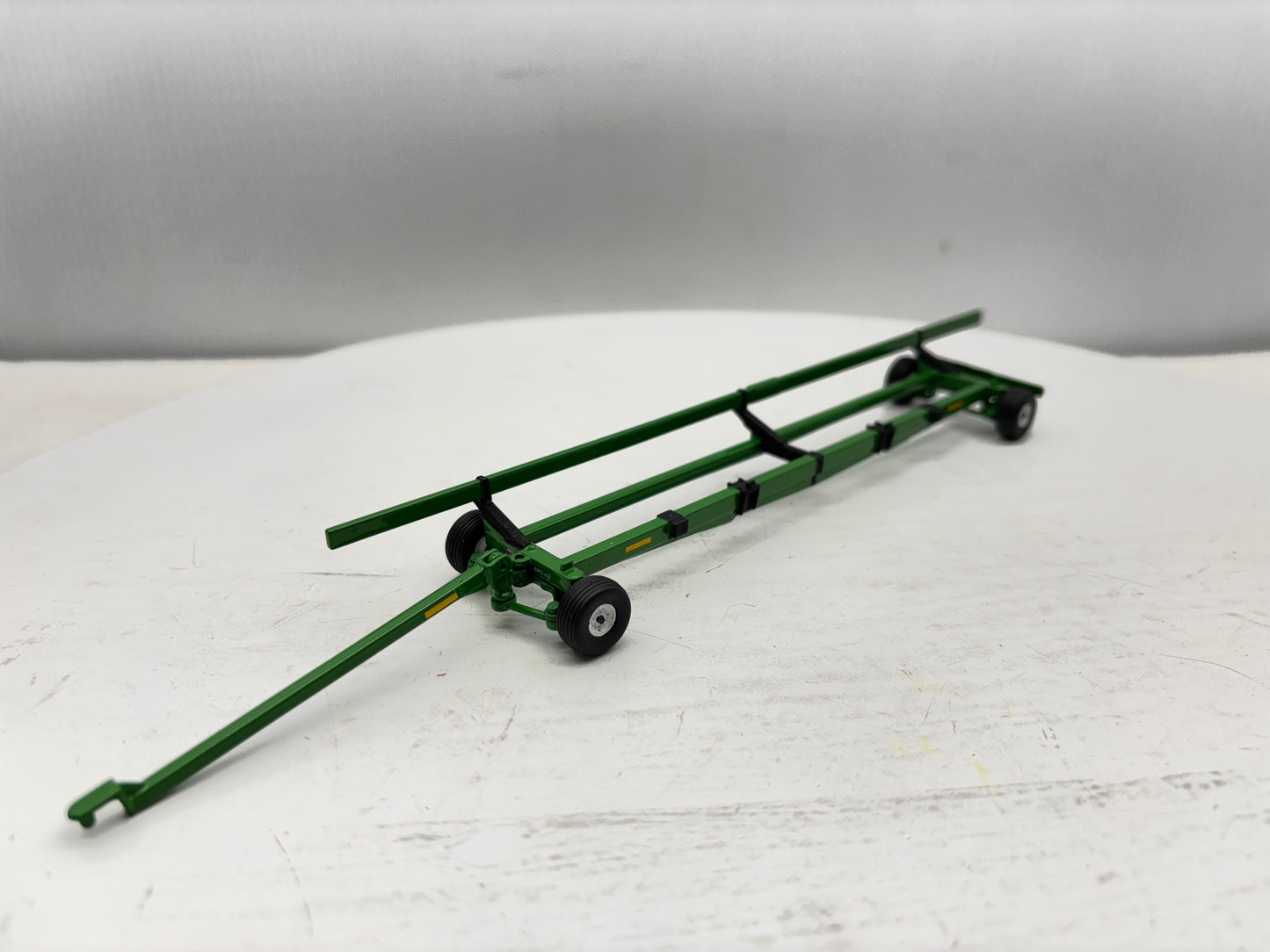 1/64 Unverferth AWS Header Cart Green