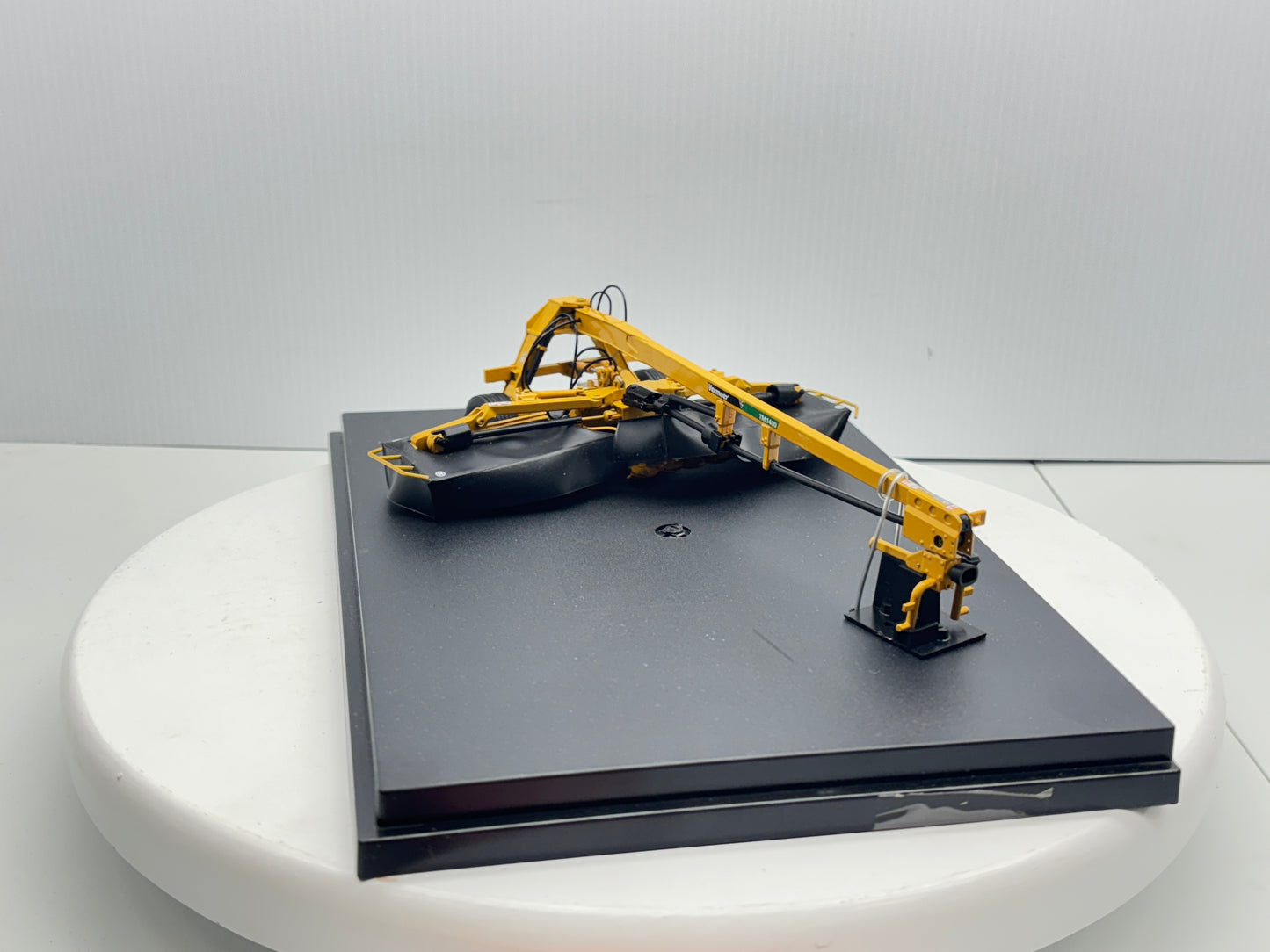 1/32 Vermeer TM 1400