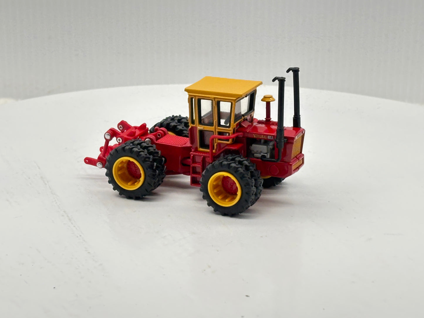 1/64 Versatile 118 Prestige