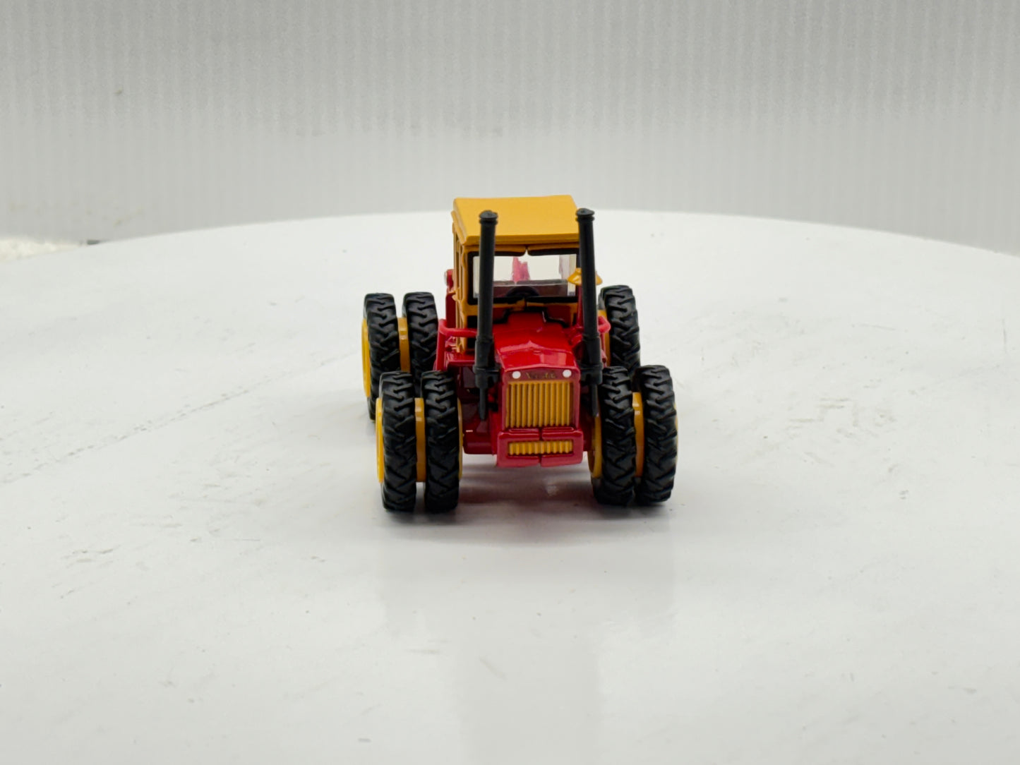 1/64 Versatile 118 Prestige