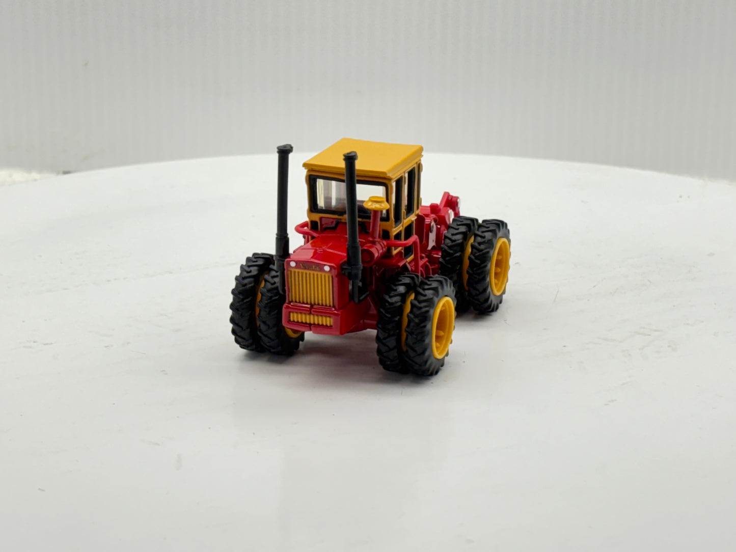 1/64 Versatile 118 Prestige