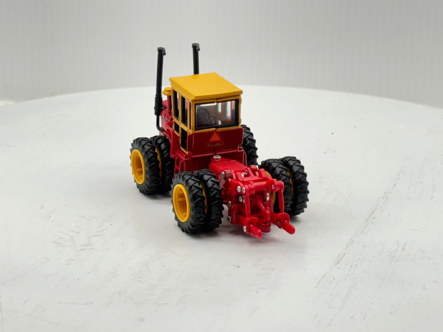 1/64 Versatile 118 Prestige