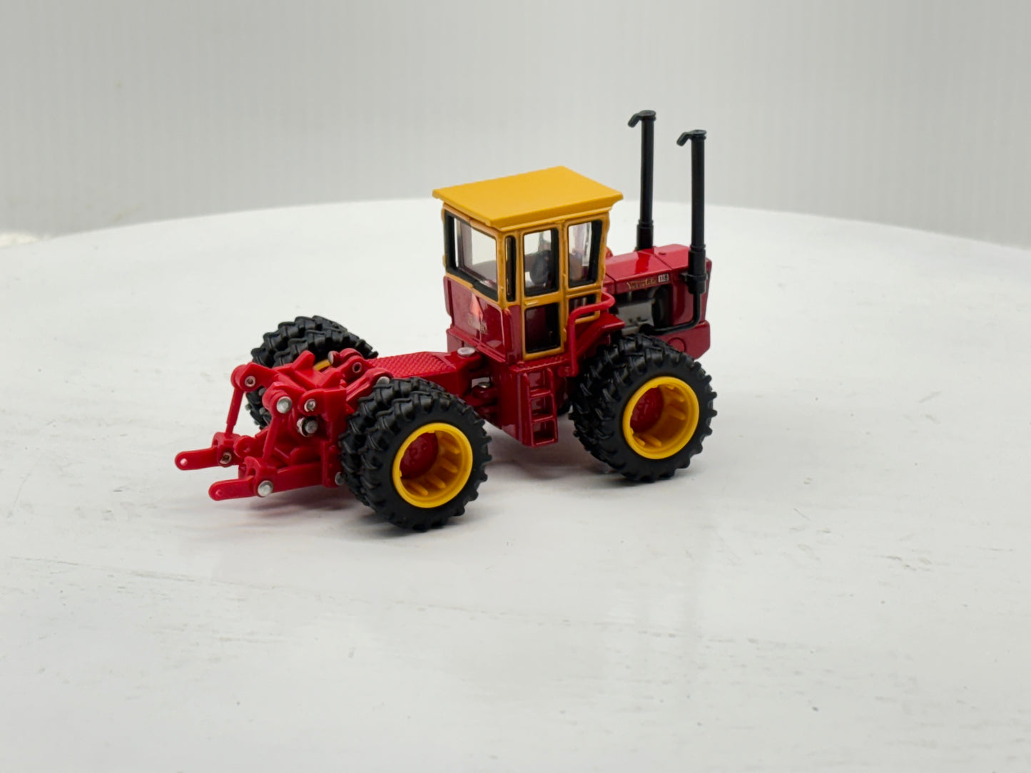 1/64 Versatile 118 Prestige