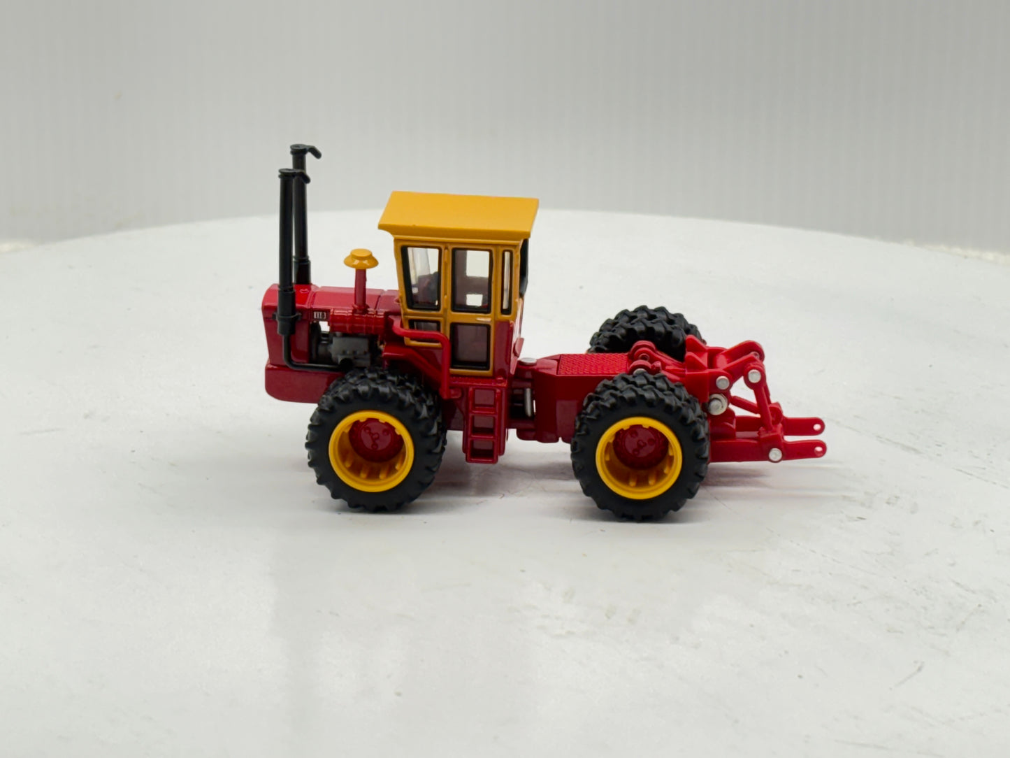 1/64 Versatile 118 Prestige
