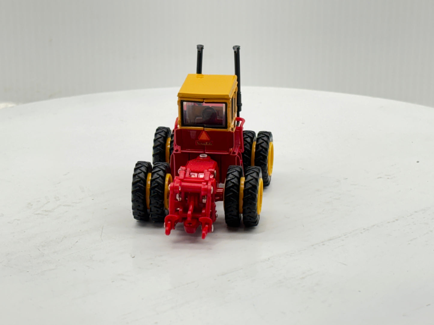 1/64 Versatile 118 Prestige