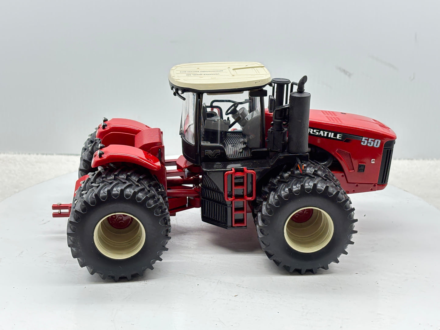 1/32 Versatile 550 Intro