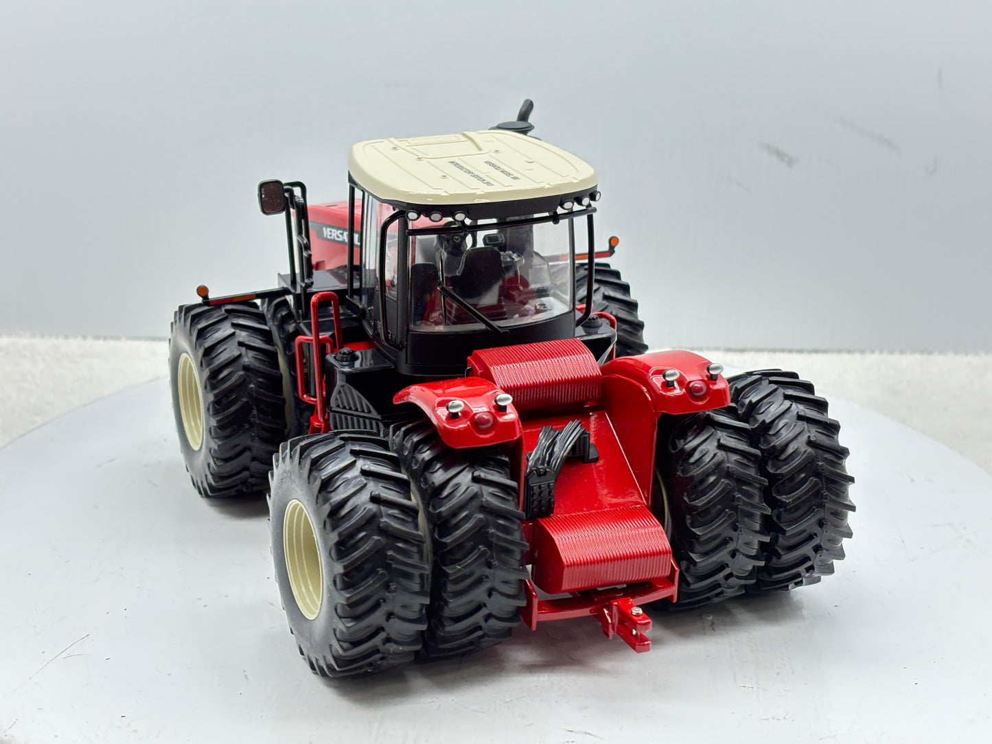 1/32 Versatile 550 Intro