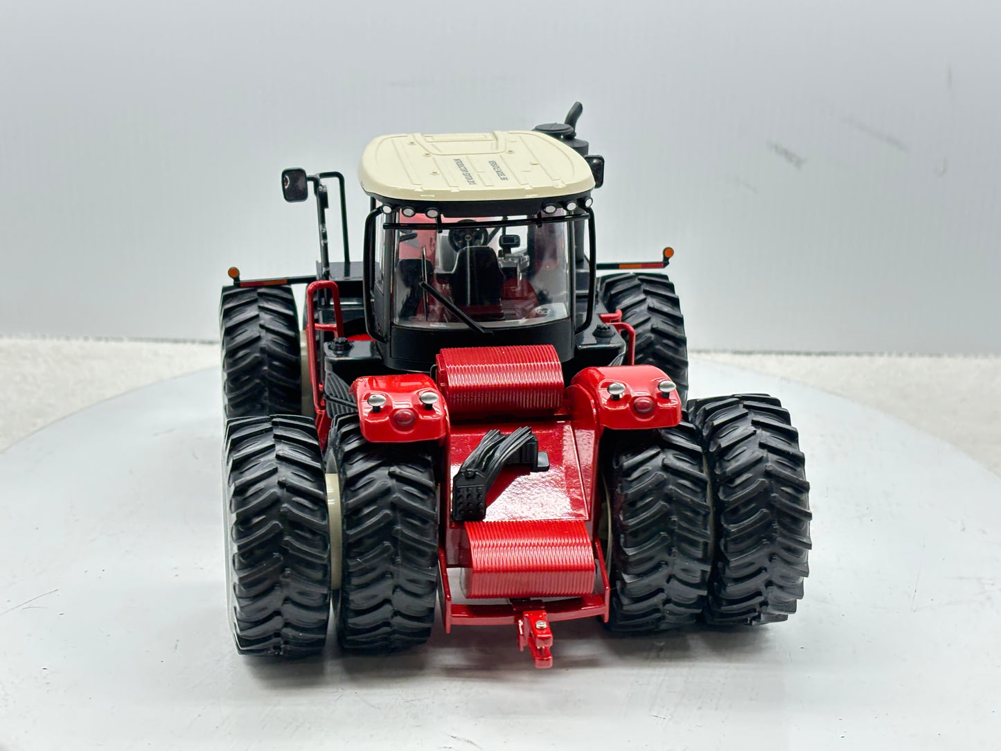 1/32 Versatile 550 Intro