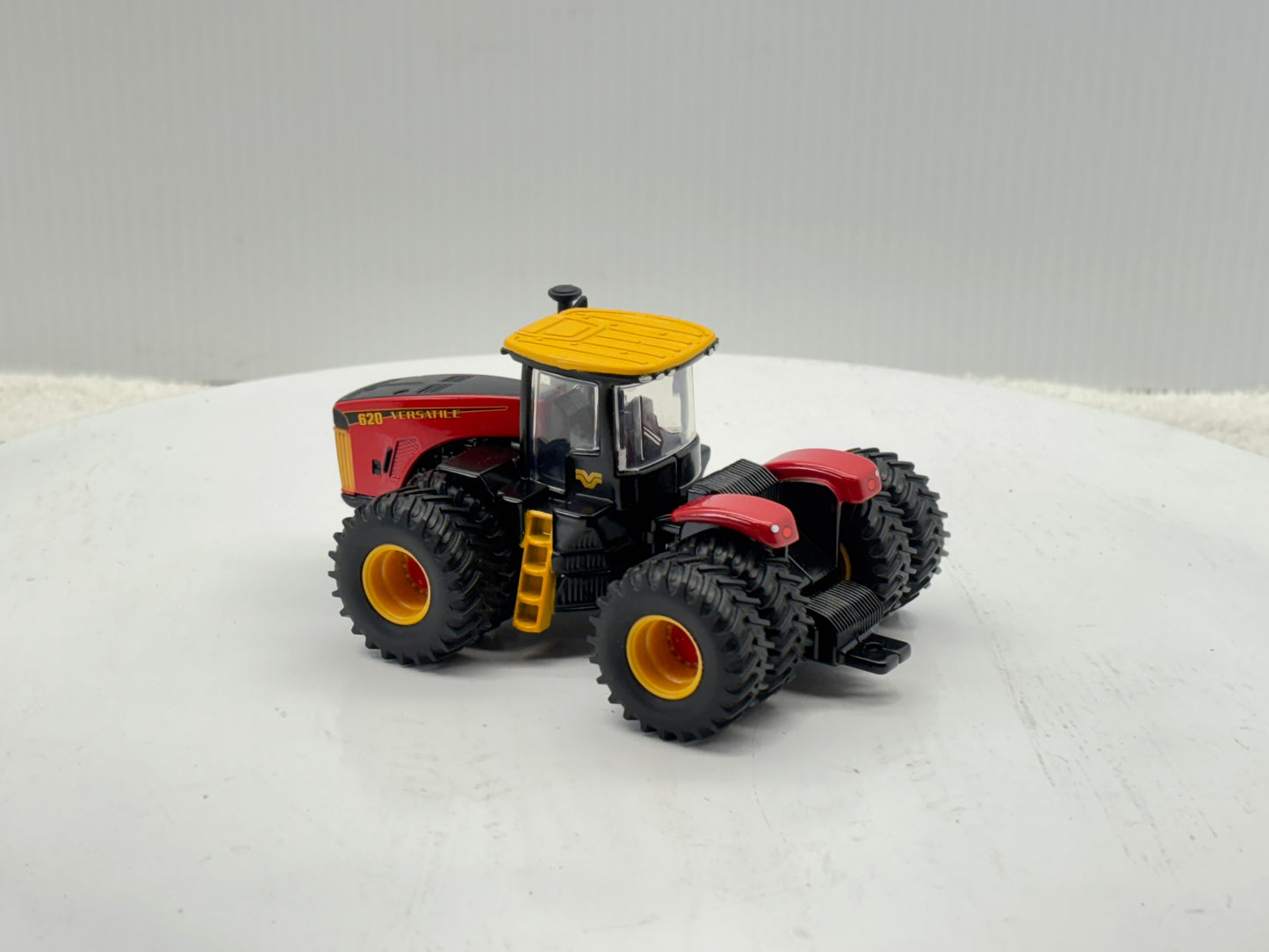 1/64 Versatile 620 Duals