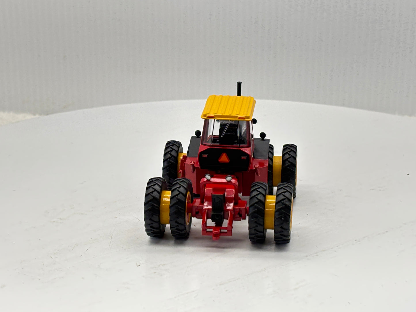 1/64 Versatile 756