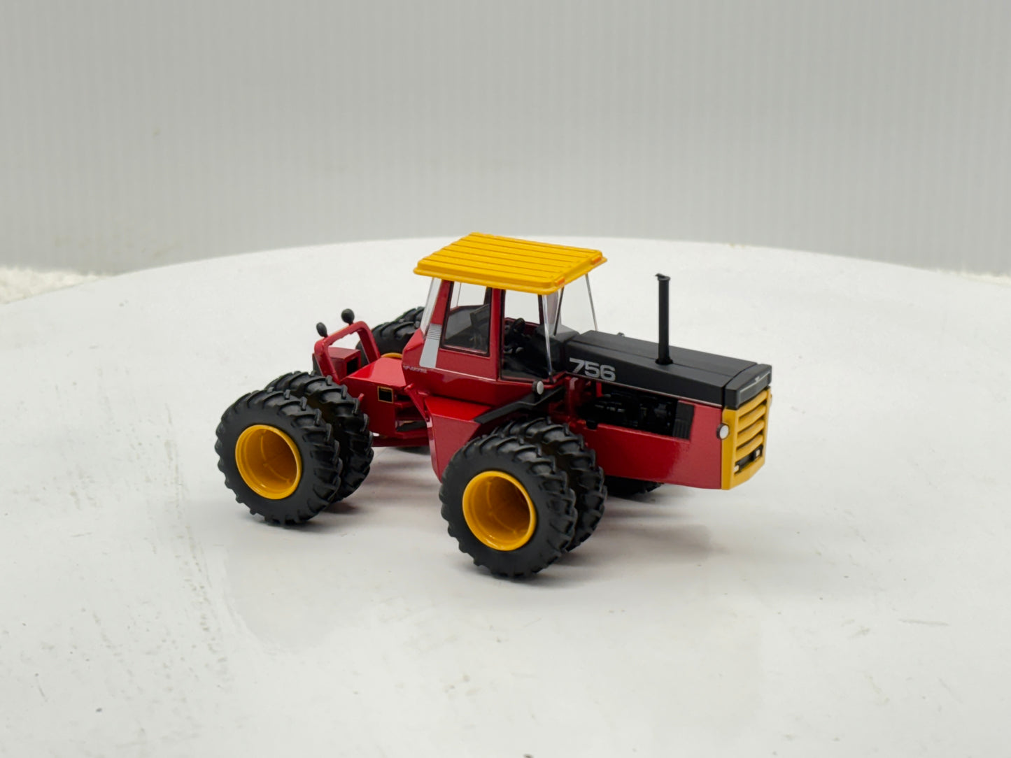 1/64 Versatile 756