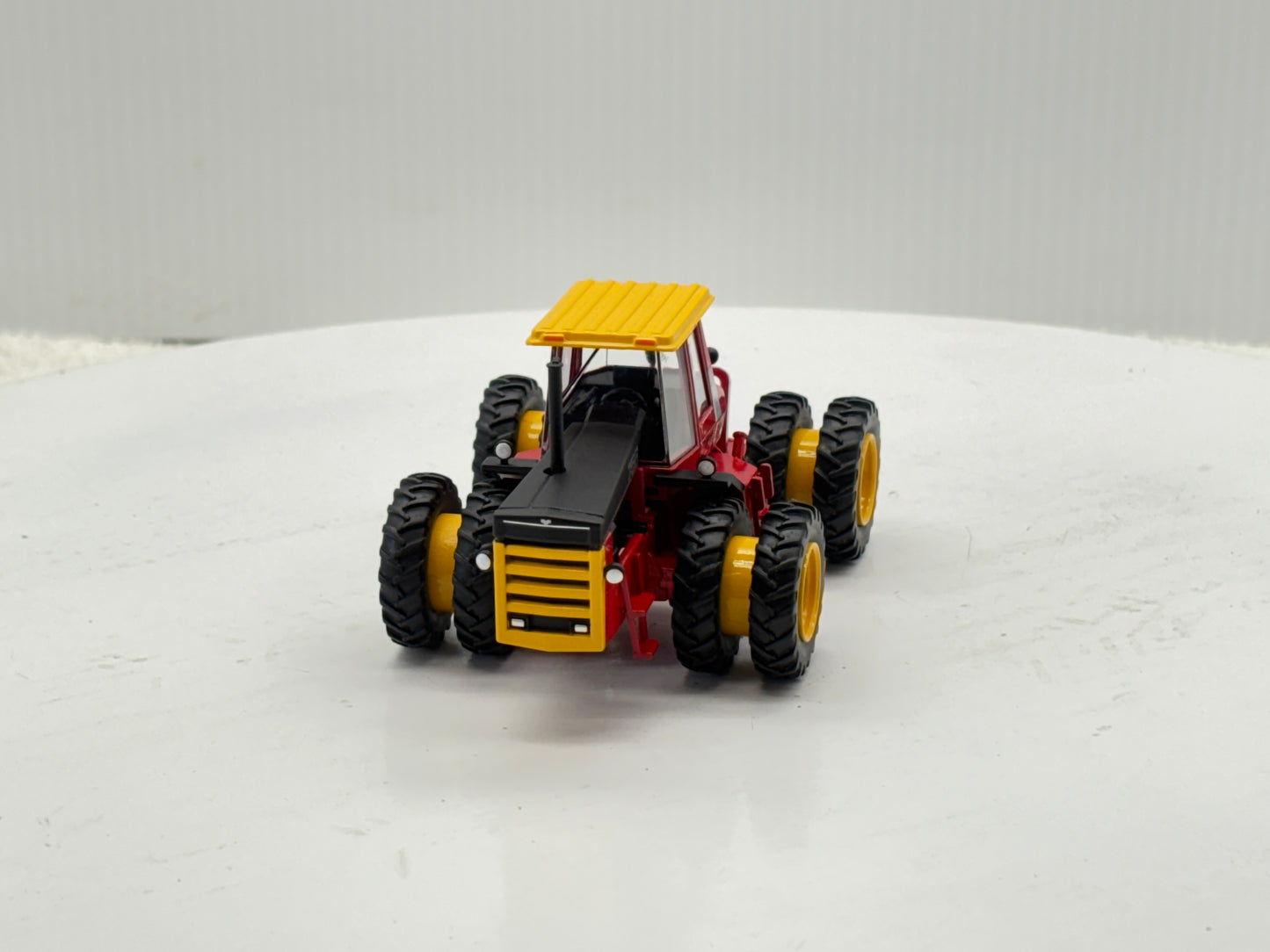 1/64 Versatile 756