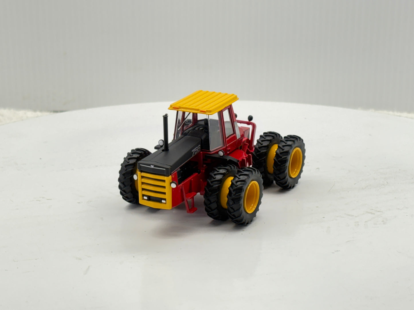1/64 Versatile 756