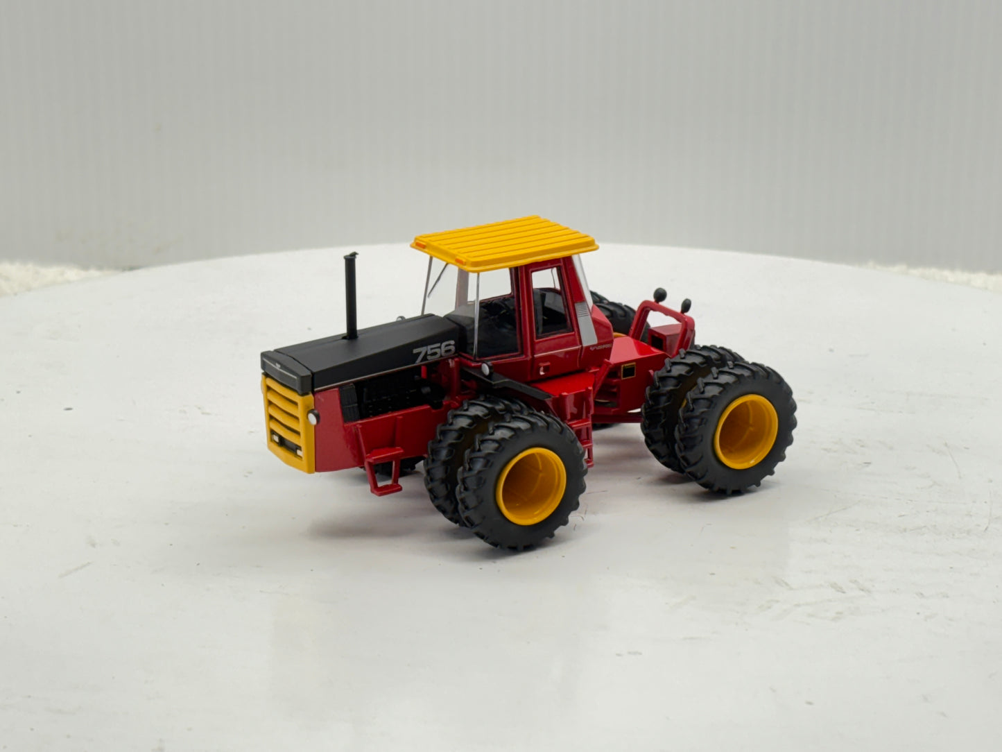 1/64 Versatile 756