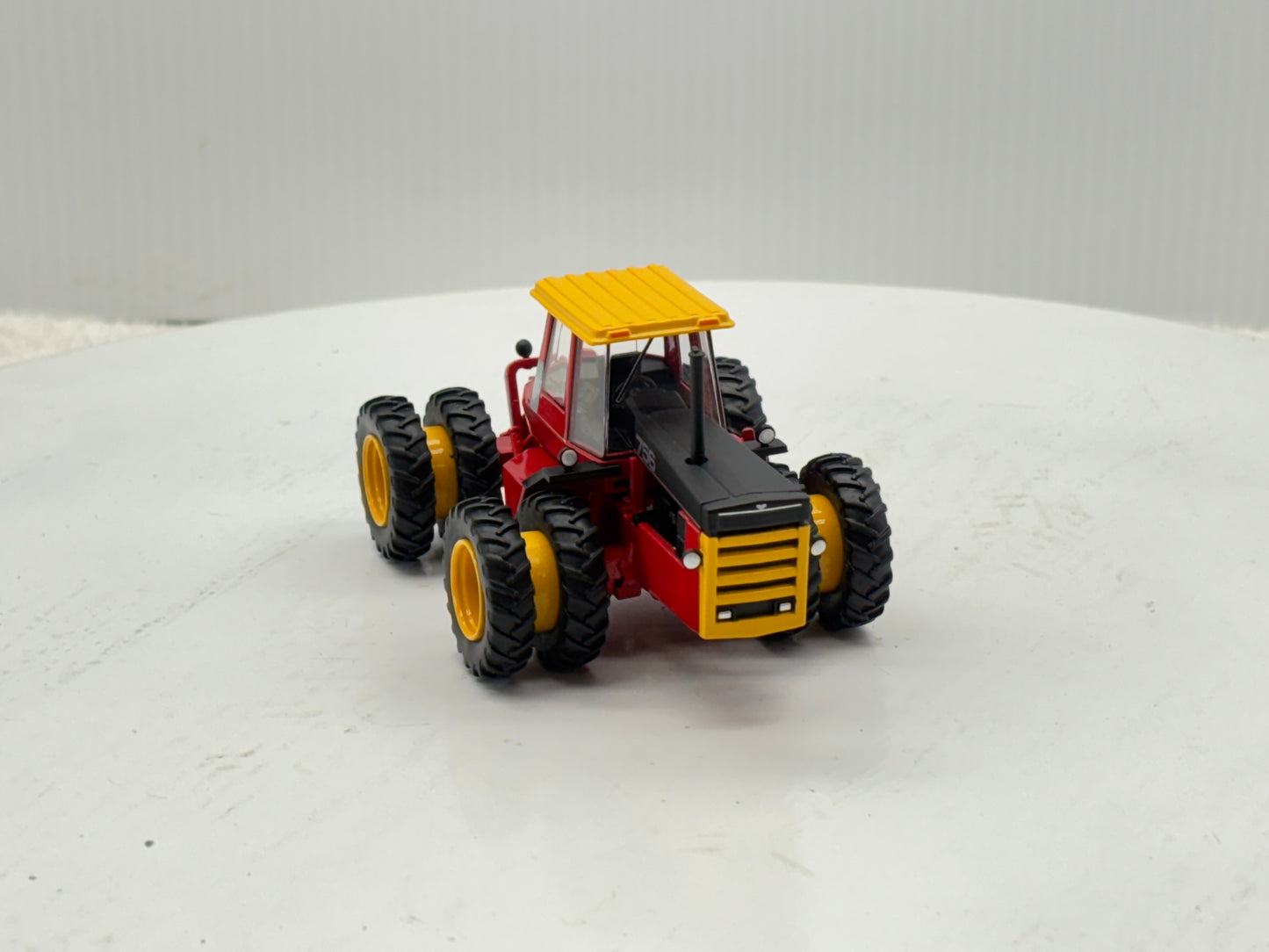 1/64 Versatile 756