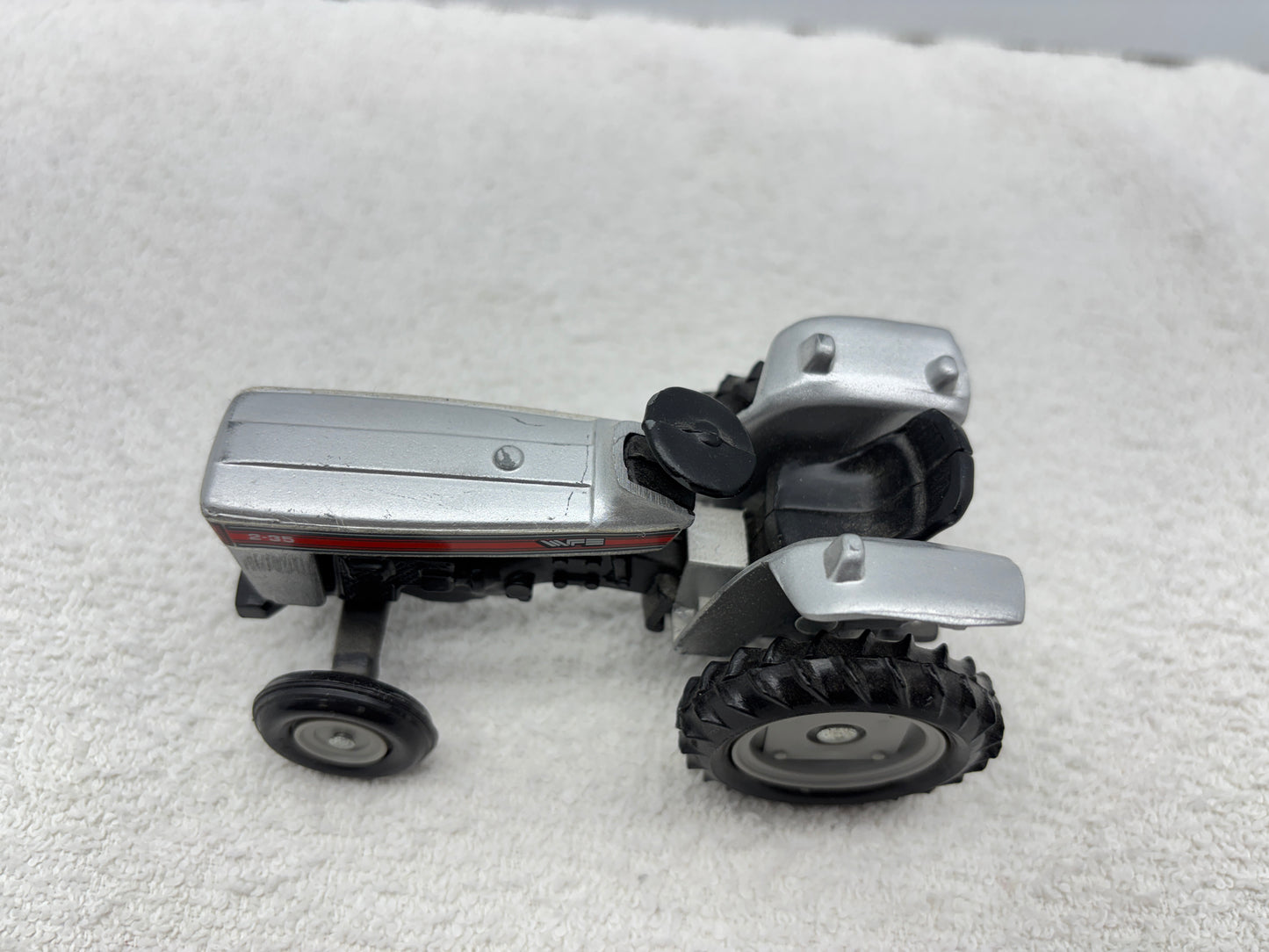 1/25 WFE 2-35 Field Boss Red Stripe