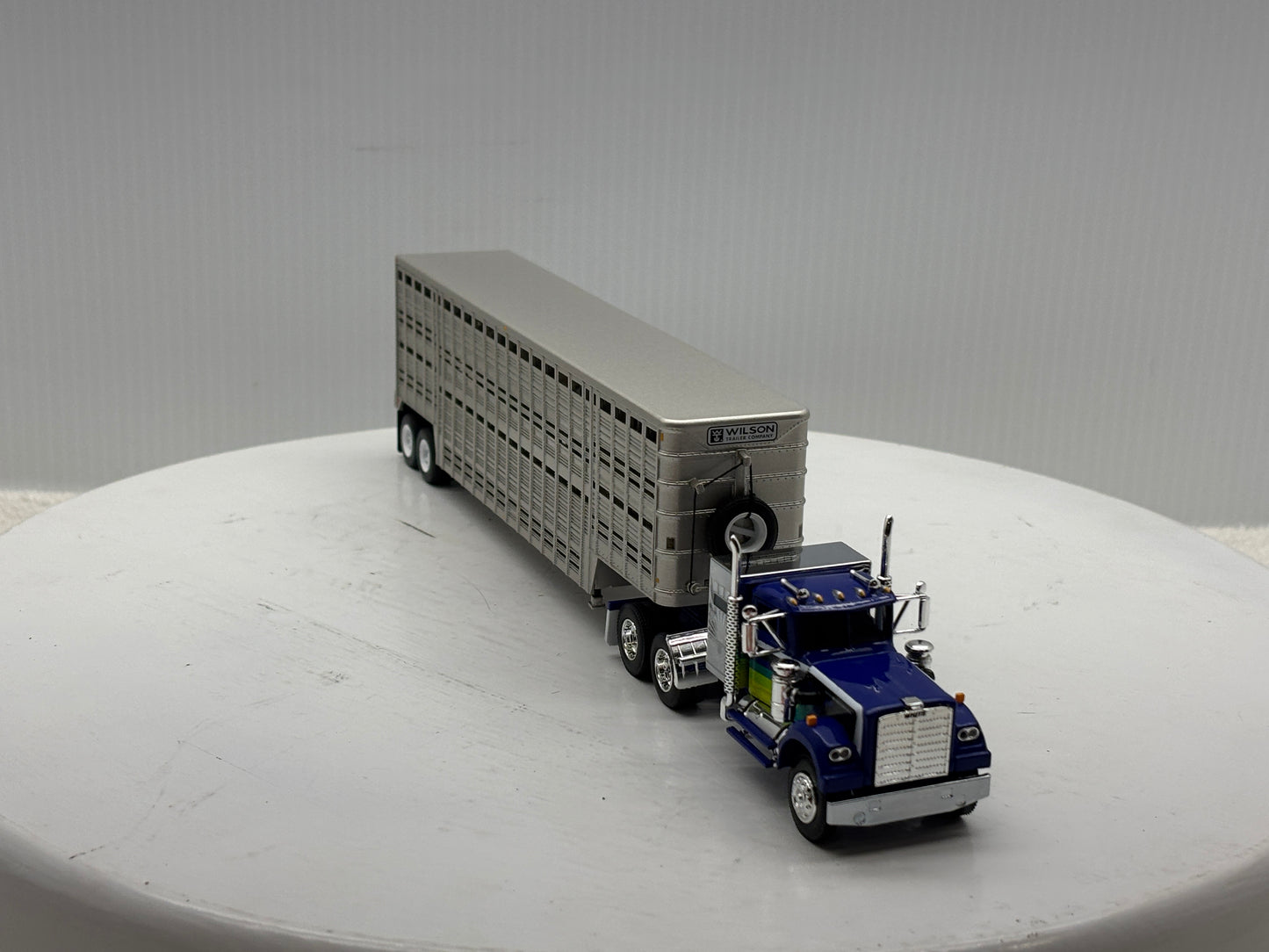 1/64 Western Star 4900 36'' Flat Top