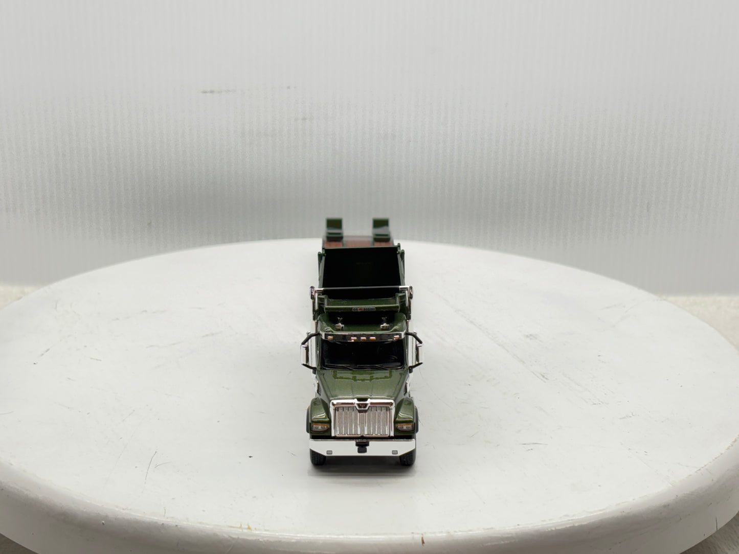 1/64 Western Star 49X (Mettalic Green)