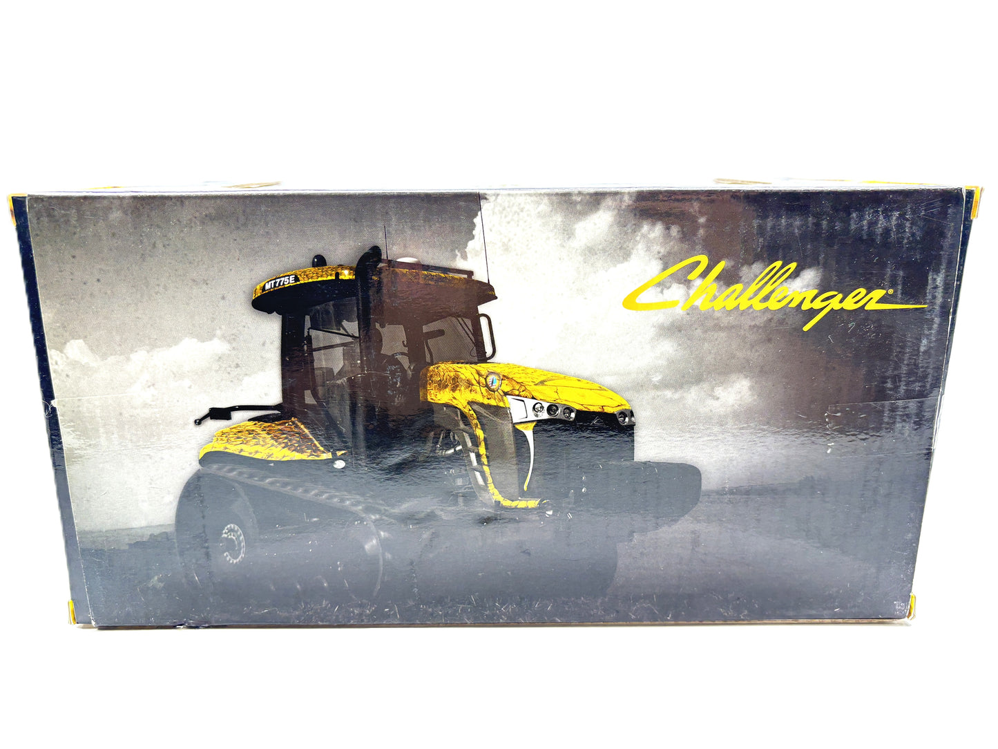 1/32 Challenger MT775E Field Viper