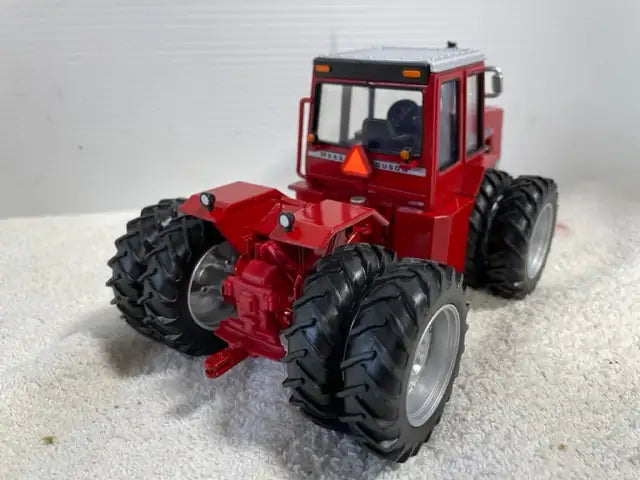 *NEW* 1/32 MASSEY FERGUSON 4880 Prestige farm Toy Tractor