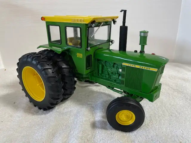 *SHARP* 1/16 JOHN DEERE 5020 CUSTOM Farm Toy Tractor