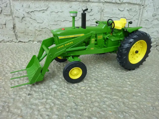 1/16 JOHN DEERE 4010 W/LOADER Prestige Collection Farm Toy