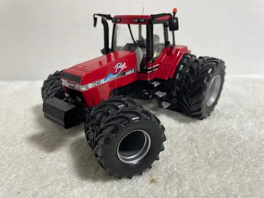 1/32 CASE IH 7240 PRO Farm Toy Tractor