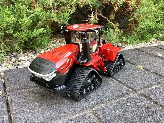 1/32 CASE IH STEIGER 715 QUADTRAC INTRO Farm Toy Tractor