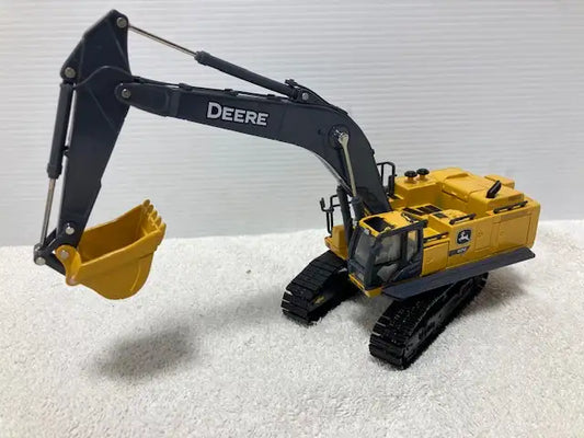 1/50 JOHN DEERE 870 P-TIER Excavator Construction toy