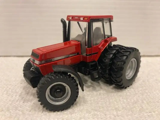 1/64 CASE IH Magnum 8950 Farm Toy Tractor