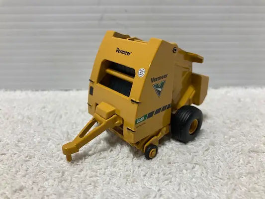 1/64 VERMEER 604R Round Baler Die-Cast Farm Toy