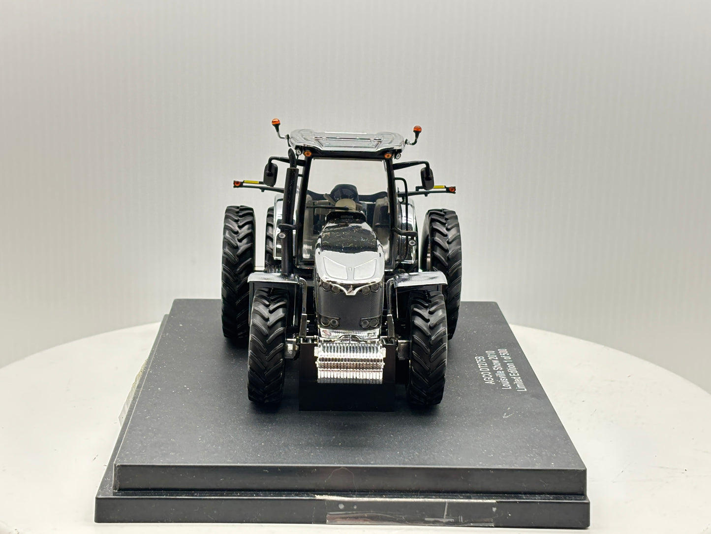 1/32 Agco DT275B Louisville