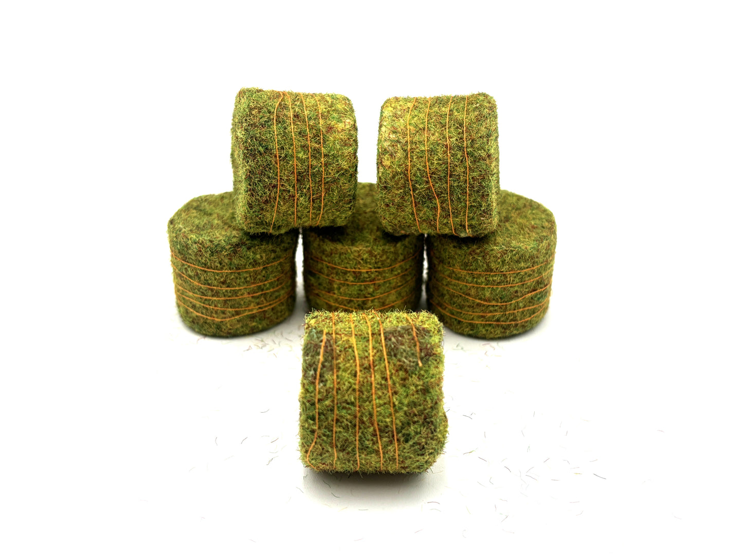 1/64 Aged Hay Bales Twine Wrapped 6' x 5'