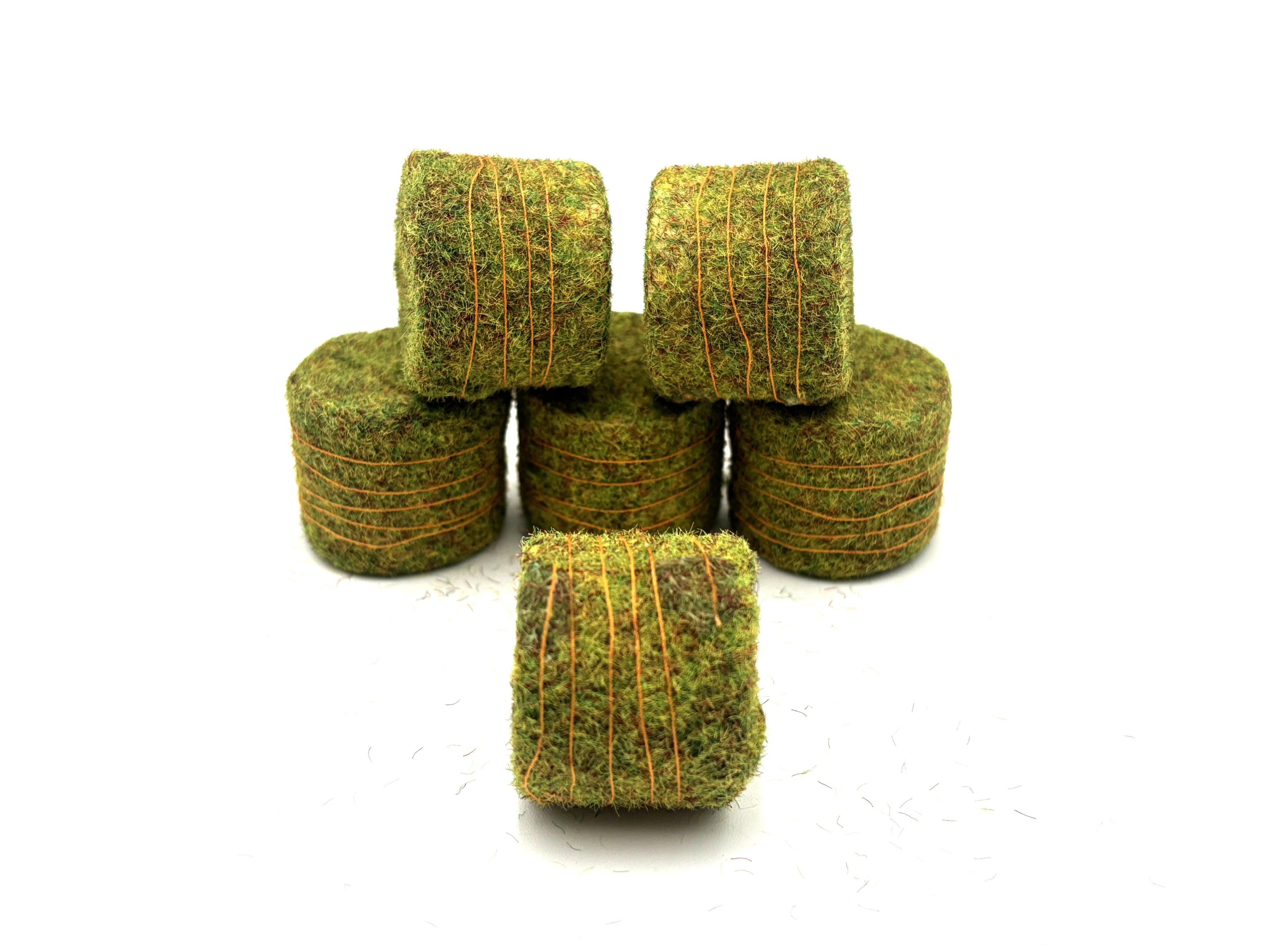 1/64 Aged Hay Bales Twine Wrapped 6' x 5'