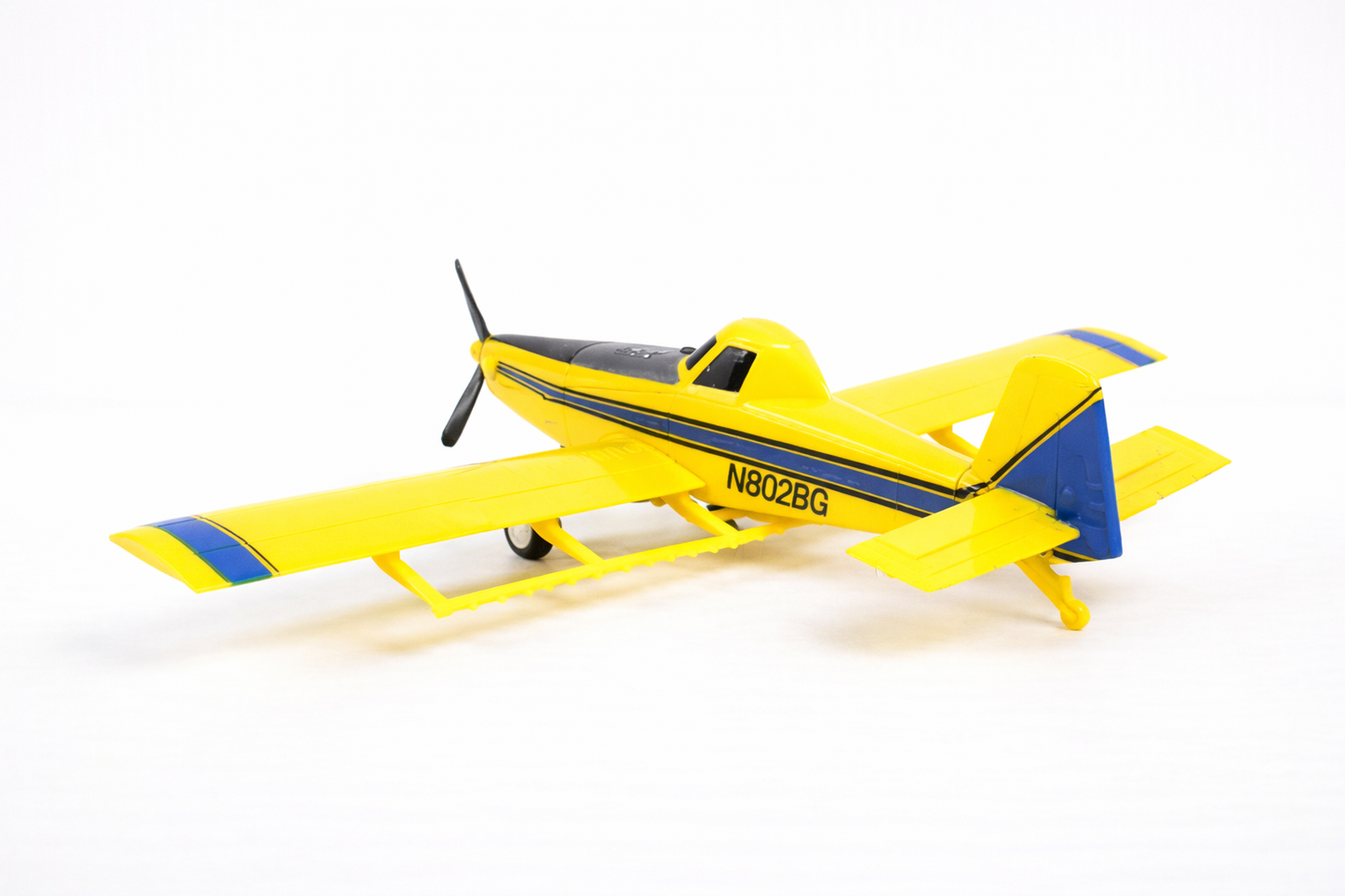 1/60 Air Tractor AT-502B Spray Plane (Yellow)