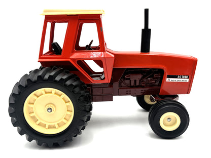 1/16 Allis-Chalmers 7060 Maroon Belly